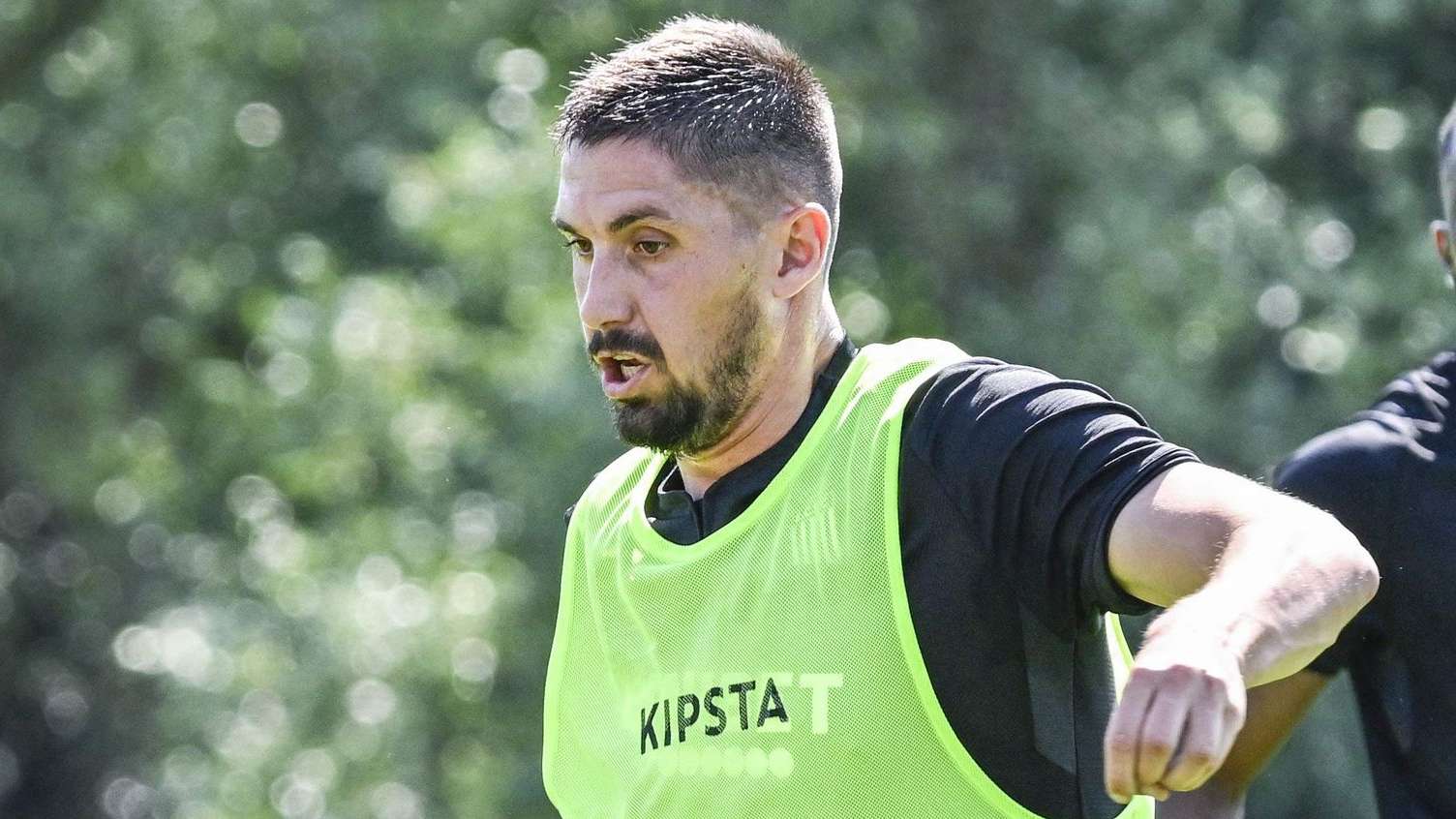 出如此兴趣 出如此兴趣