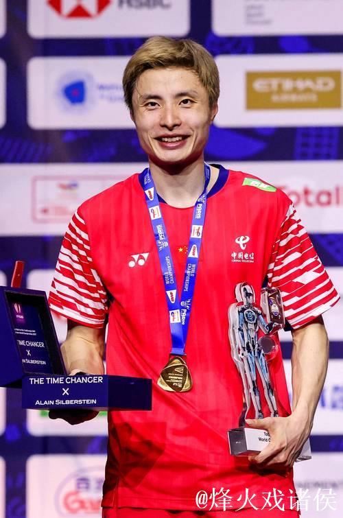 石宇奇获评世界羽联年度最佳男子单打选手 石宇奇获评世界羽联年度最佳男子单打选手