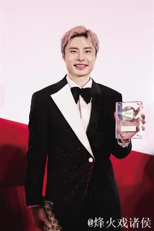 石宇奇获评世界羽联年度最佳男子单打选手 石宇奇获评世界羽联年度最佳男子单打选手